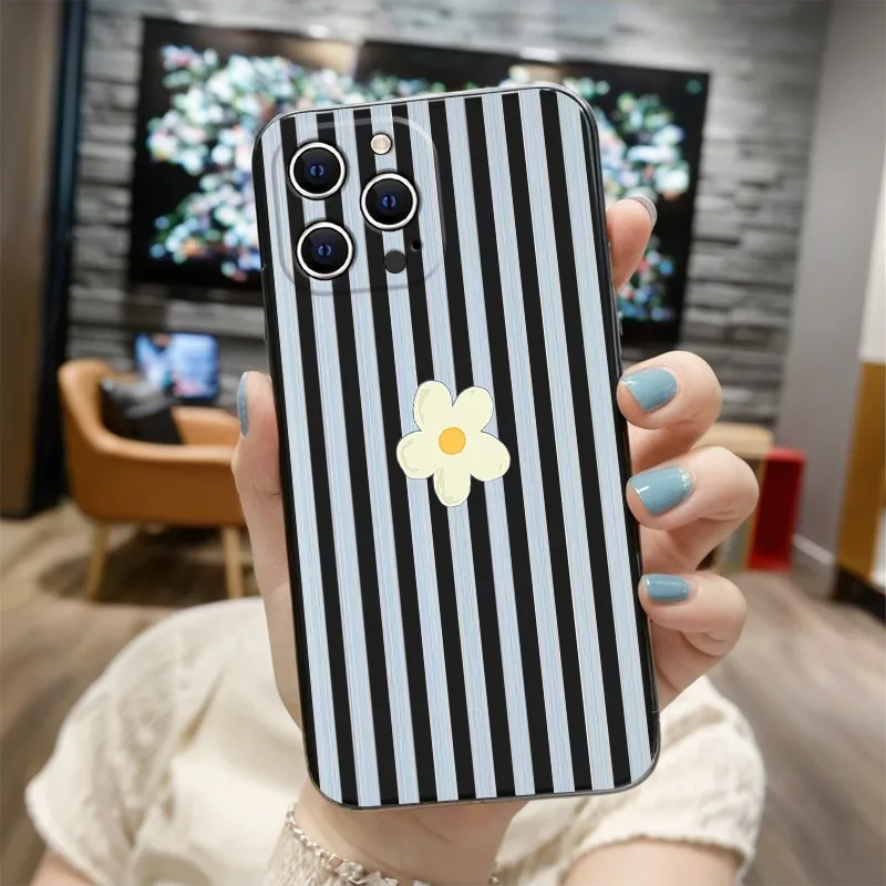 Stripes Flower Korean Phone Ca - Apple Iphone 15 recension och pris