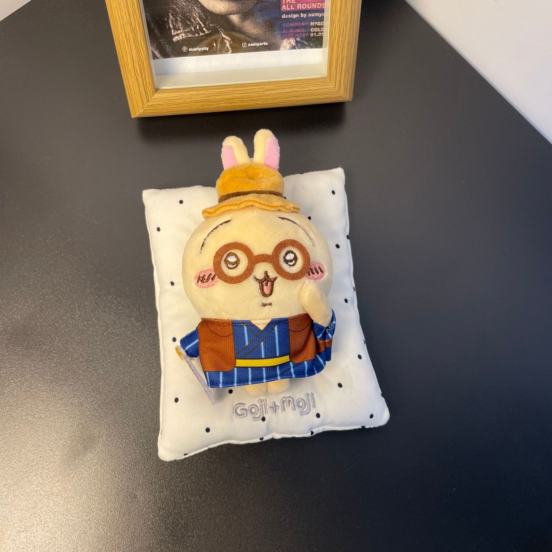 Hachiware Usagi Detective Plus - Phone Accessories Charms recension och pris